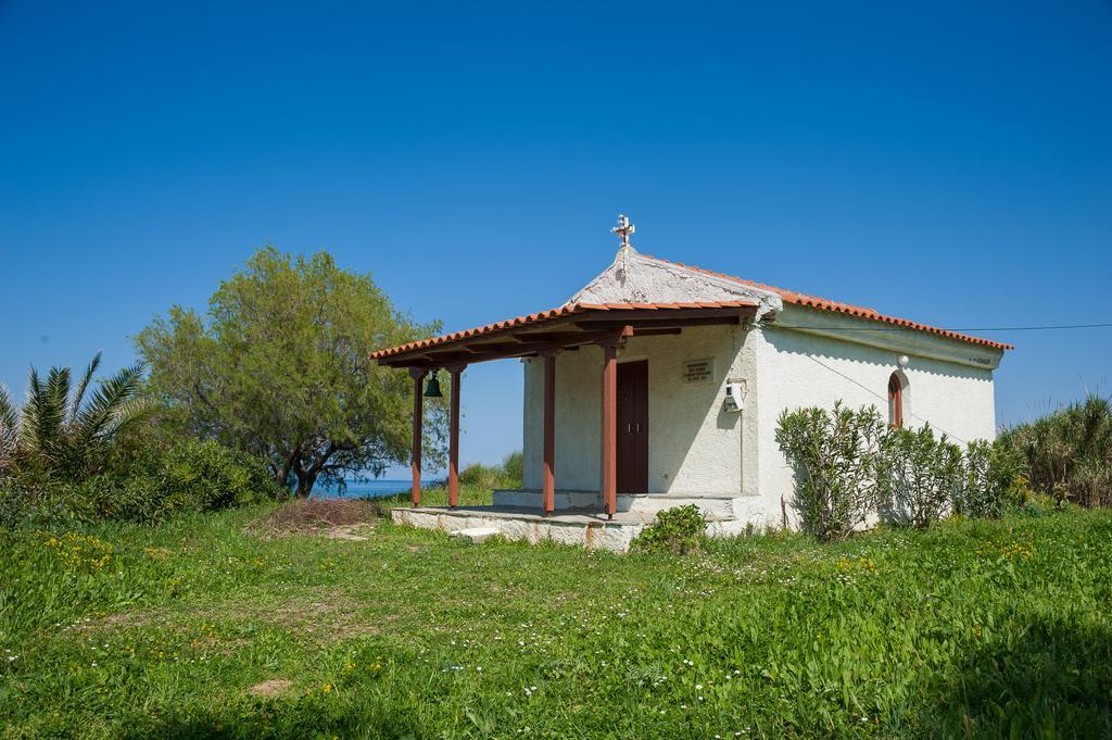 Villa Yakinthi Amoudi Exterior foto